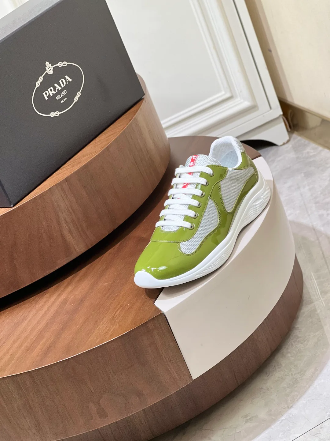 Кроссовки Мужские Prada 476805