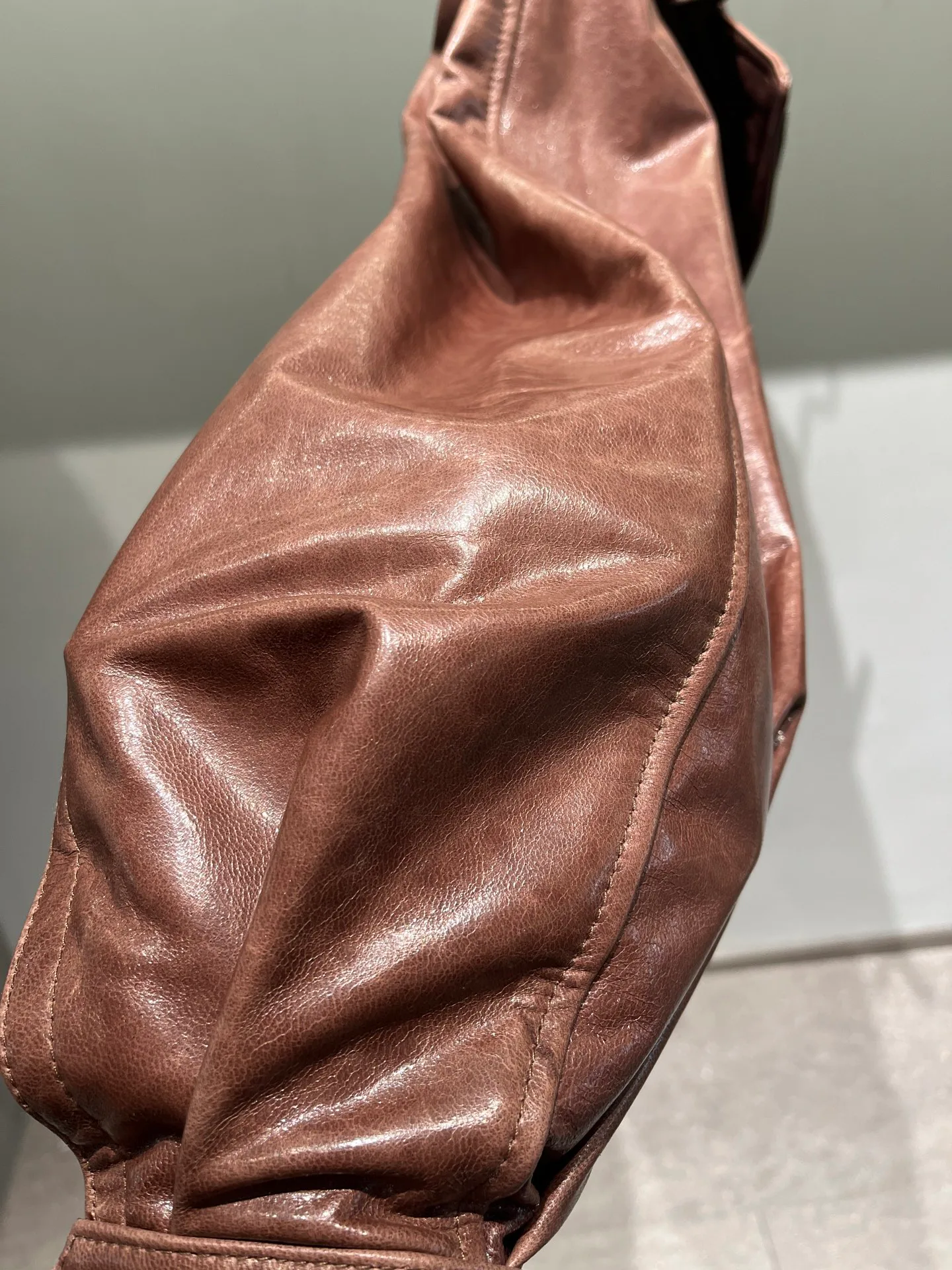 Кожаные Куртки И Дублёнки Женские Saint Laurent 18524958