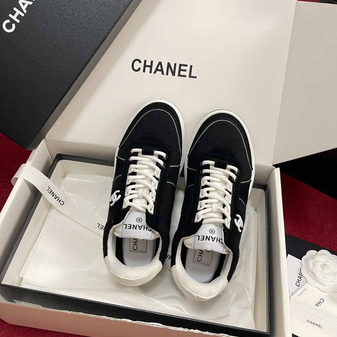 Кроссовки Женские Chanel 18195103
