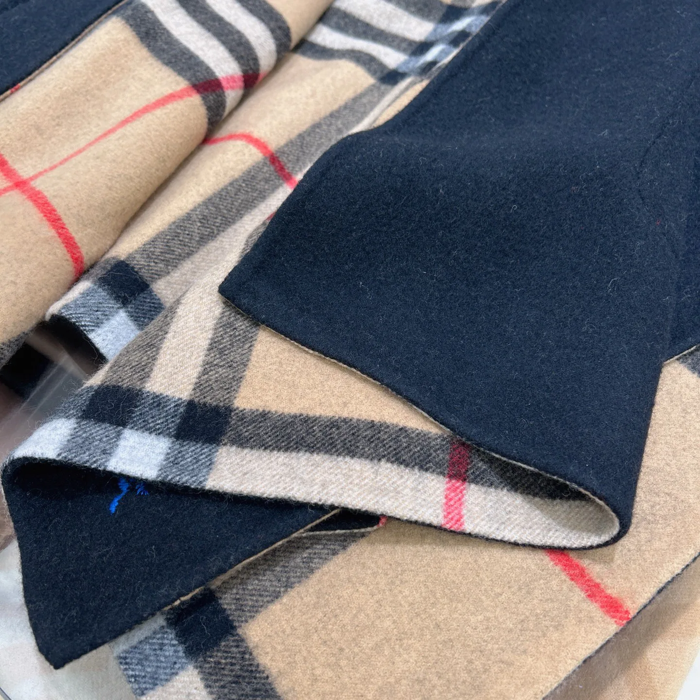 Шарфы Burberry 754434