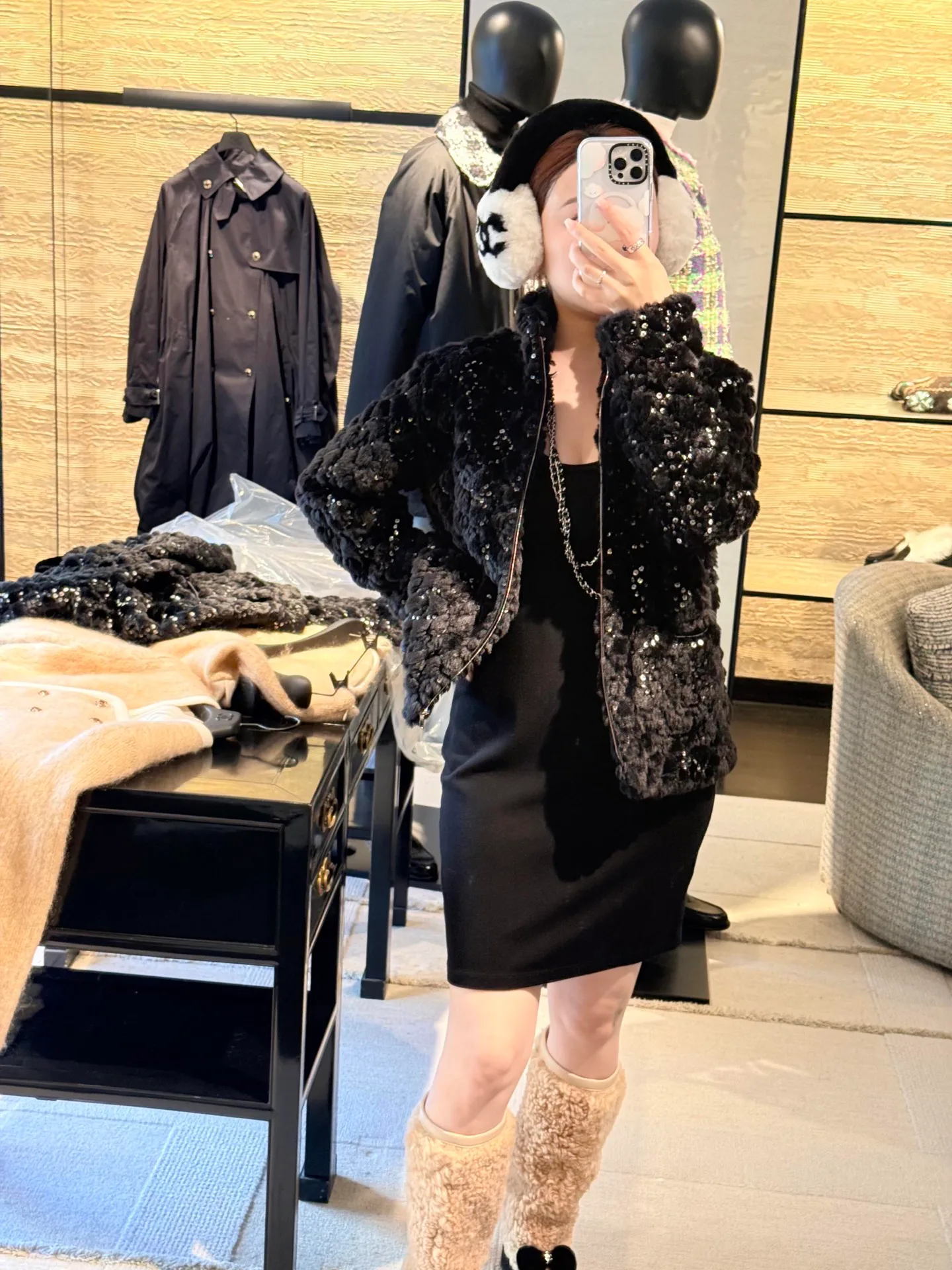 Куртки И Пуховики Женские Chanel 5890061