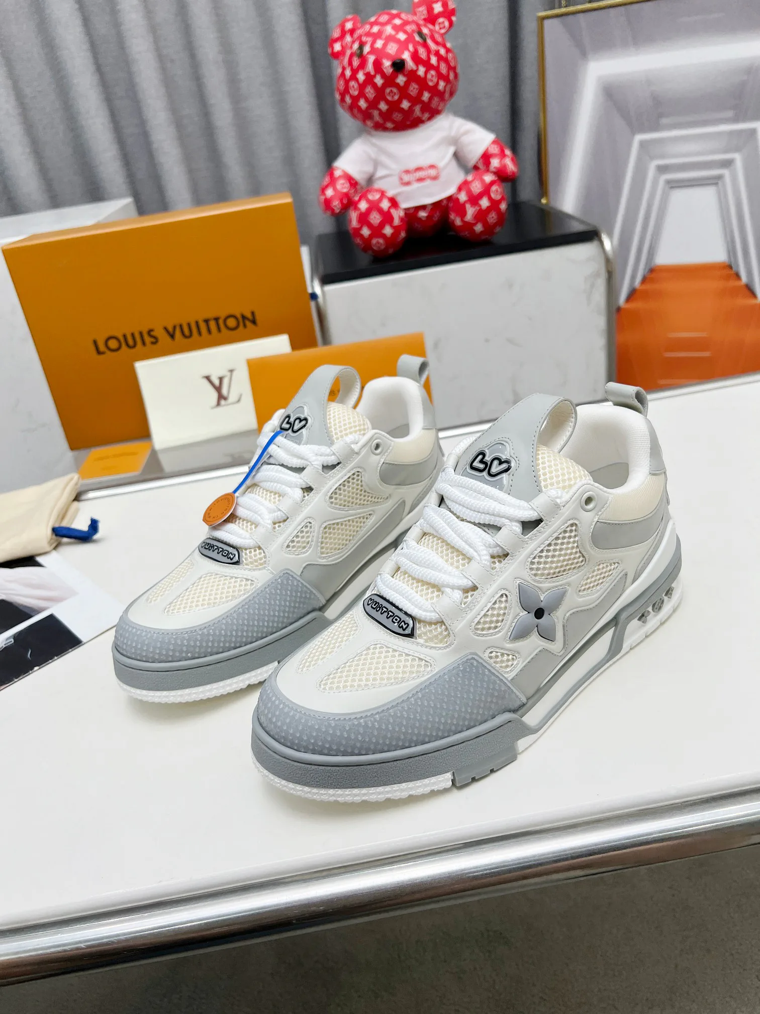 Кроссовки Женские Louis Vuitton 11250511