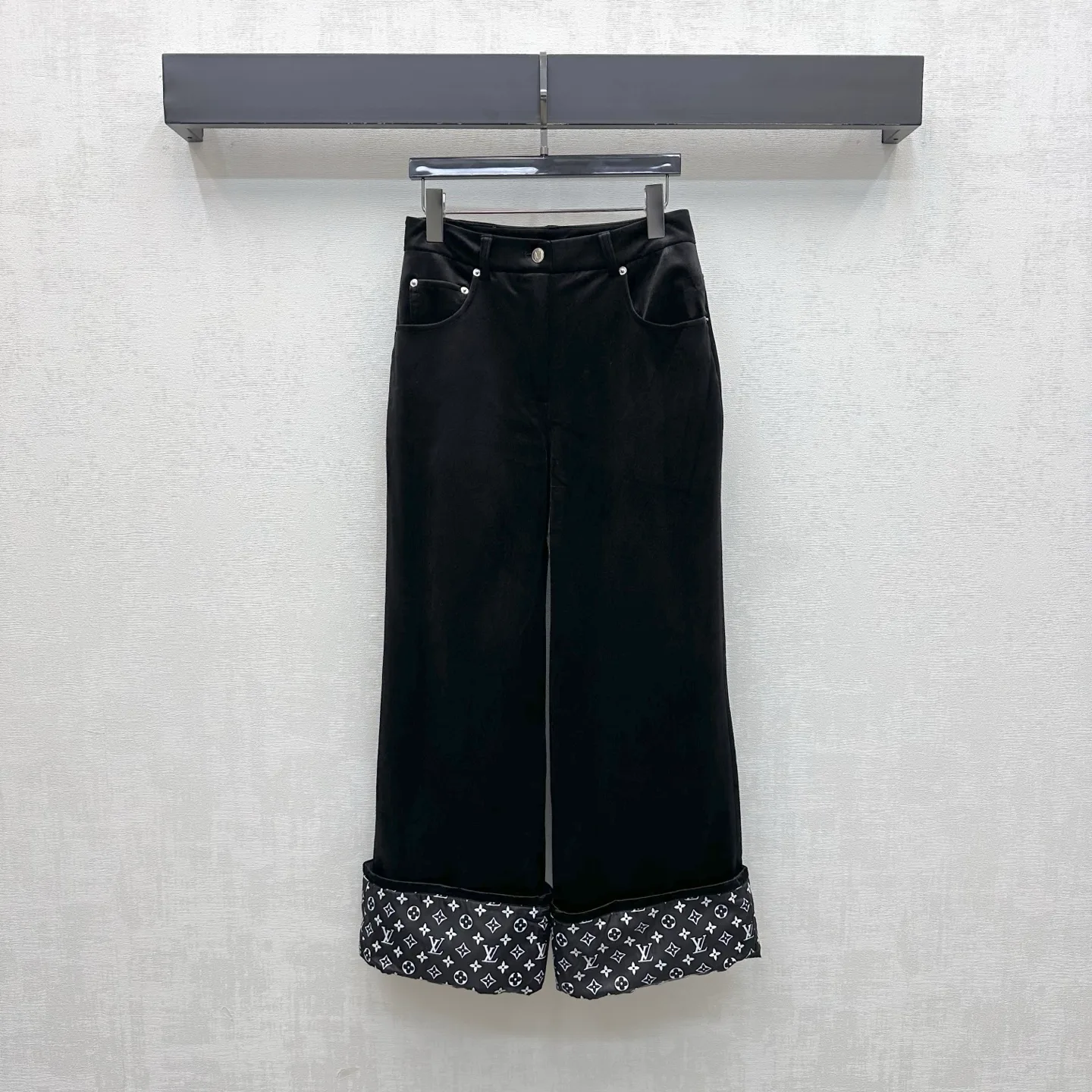 Брюки Женские Louis Vuitton 18775059