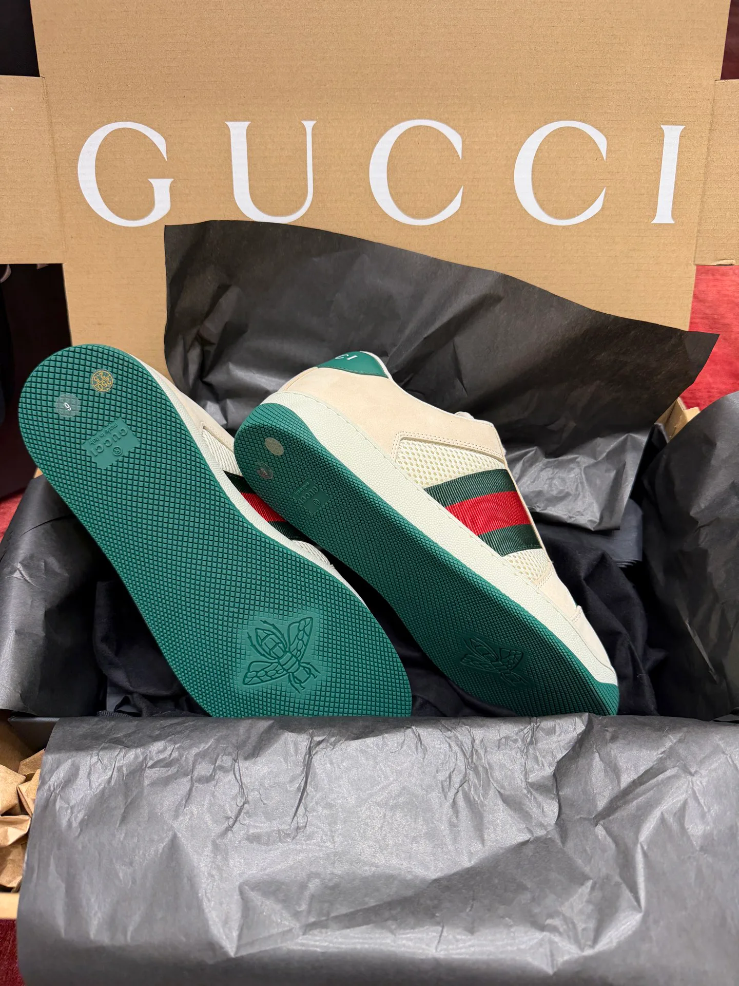 Кроссовки Женские Gucci 18995182