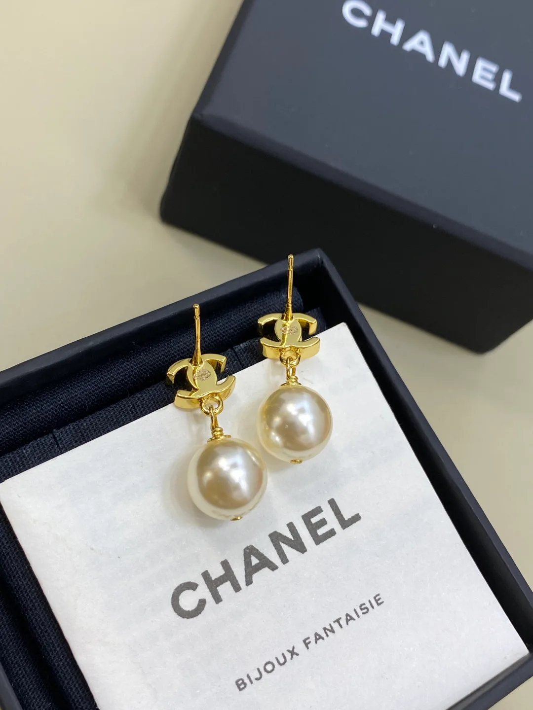 Бижутерия Chanel 17867868