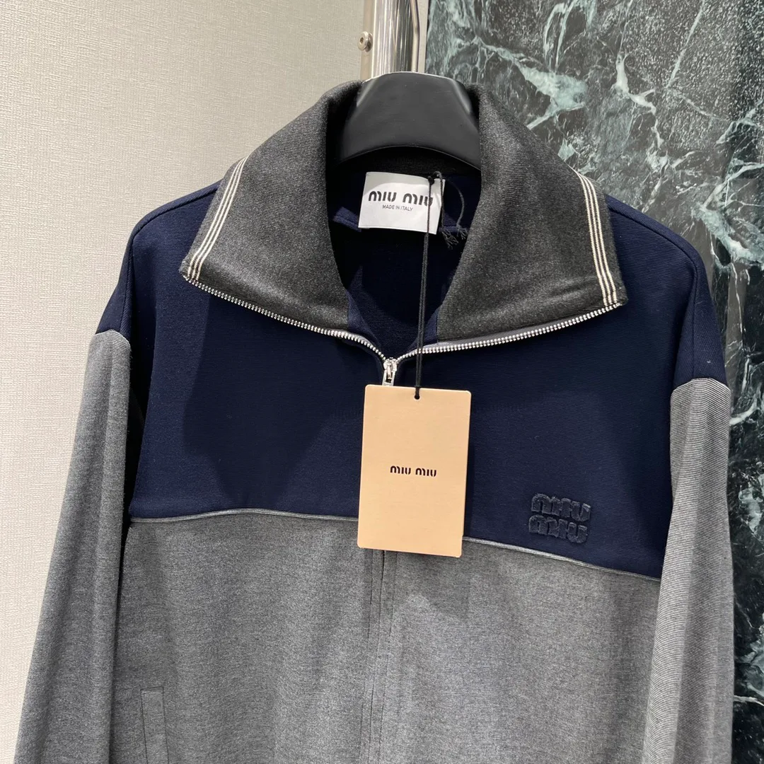 Куртки И Пуховики Женские Miu Miu 10656462