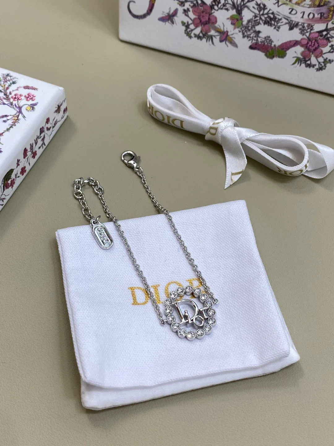 Бижутерия Christian Dior 17843093