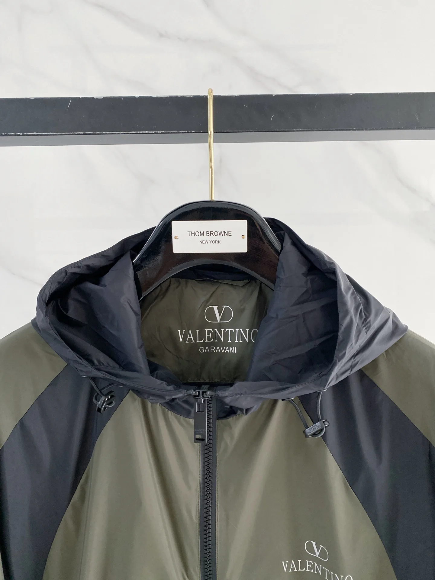 Куртки И Пуховики Мужские Valentino 11584551