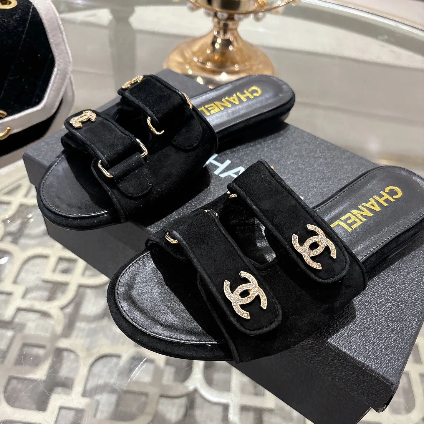 Шлепанцы Женские Chanel 10840542