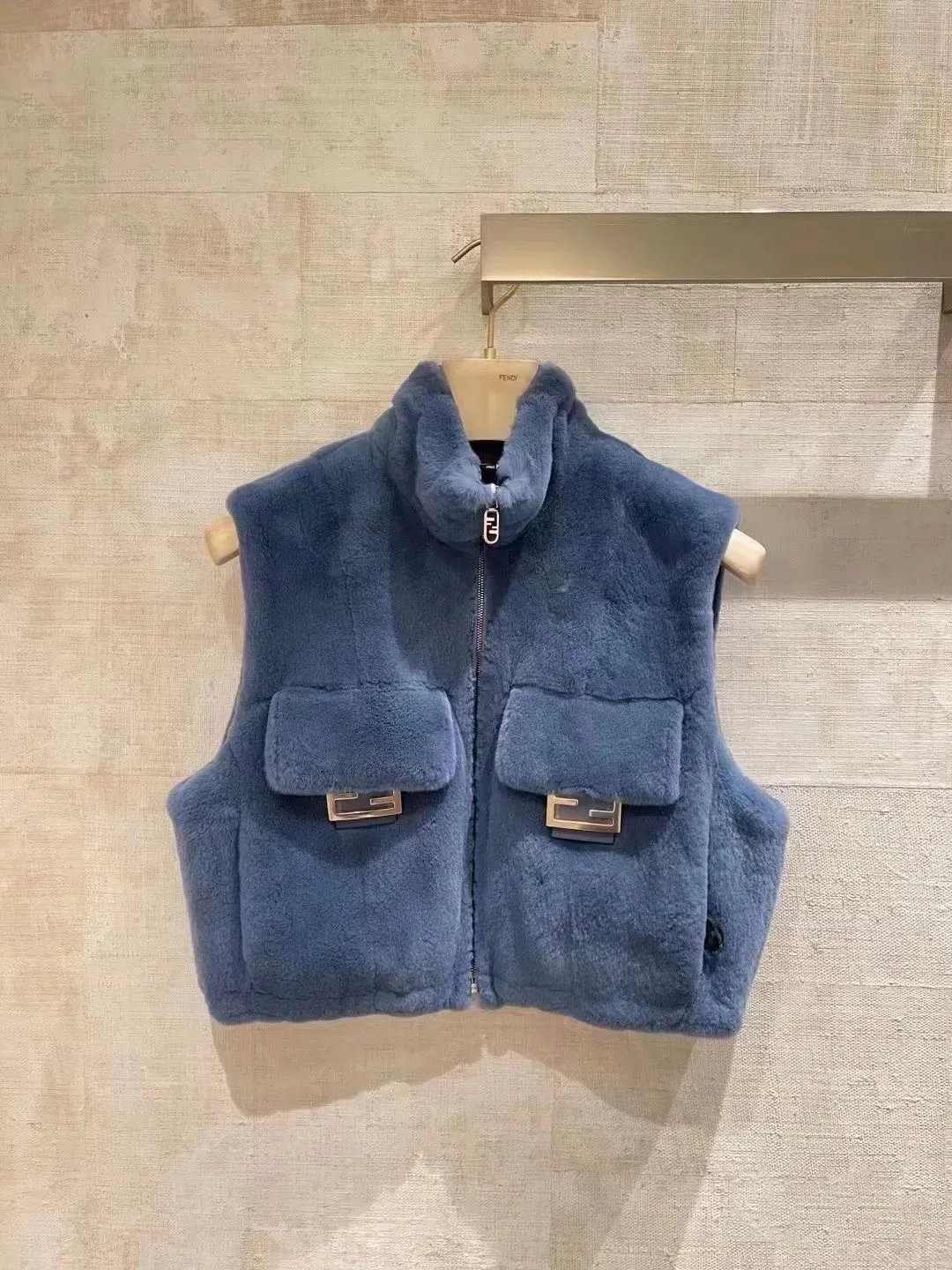 Жилеты Женские Fendi 1065873