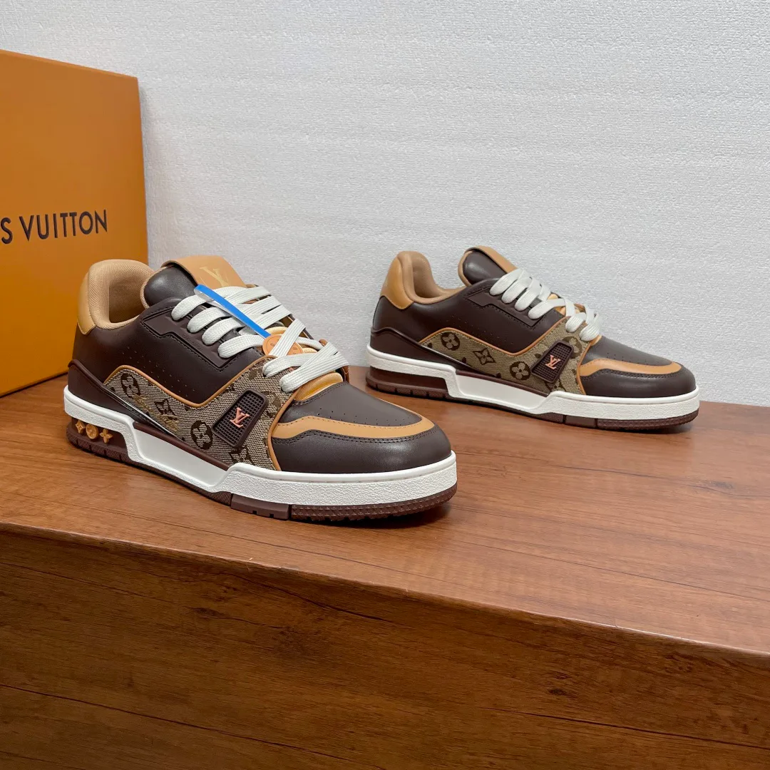 Кроссовки Мужские Louis Vuitton 3852960