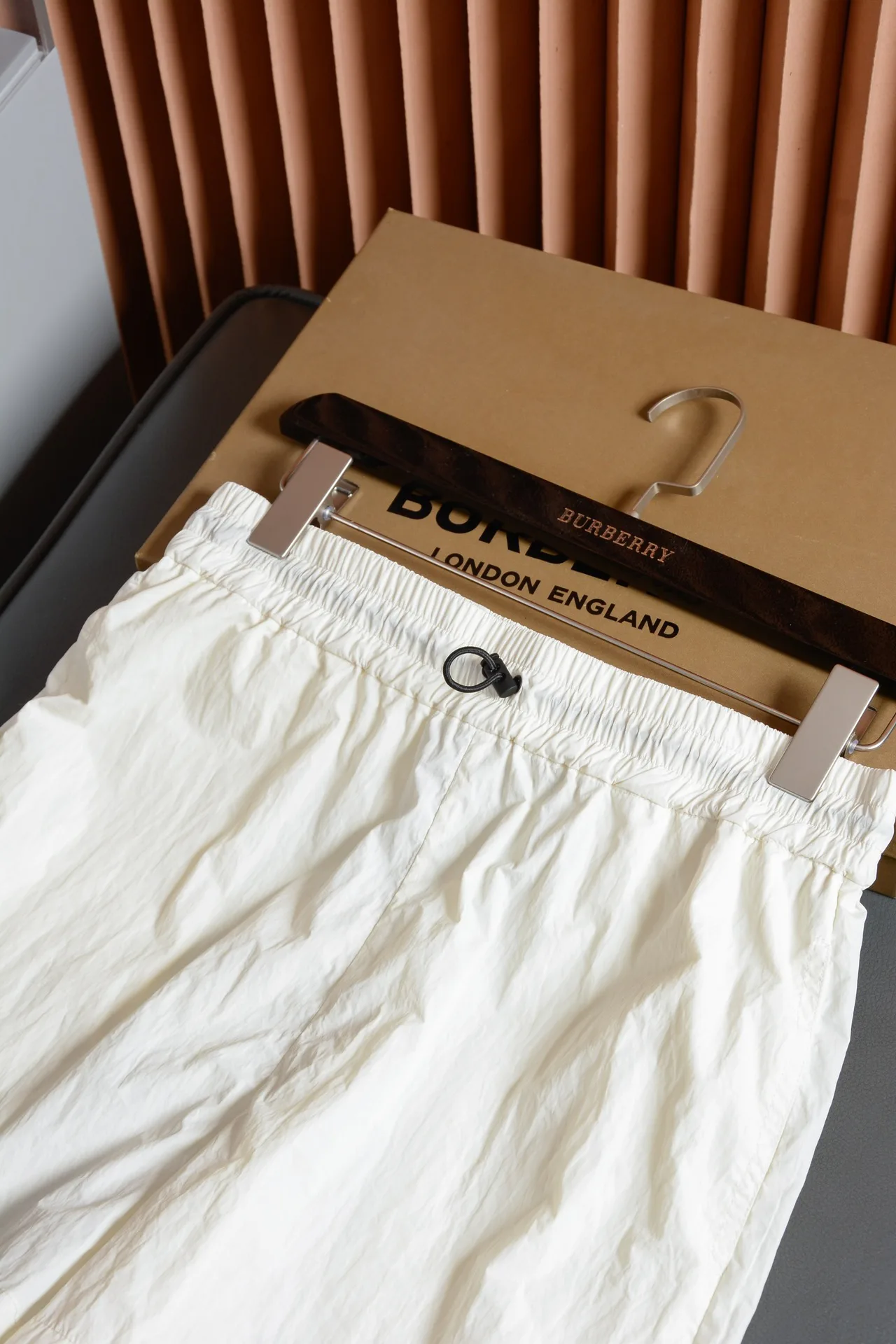 Шорты Мужские Burberry 13432877