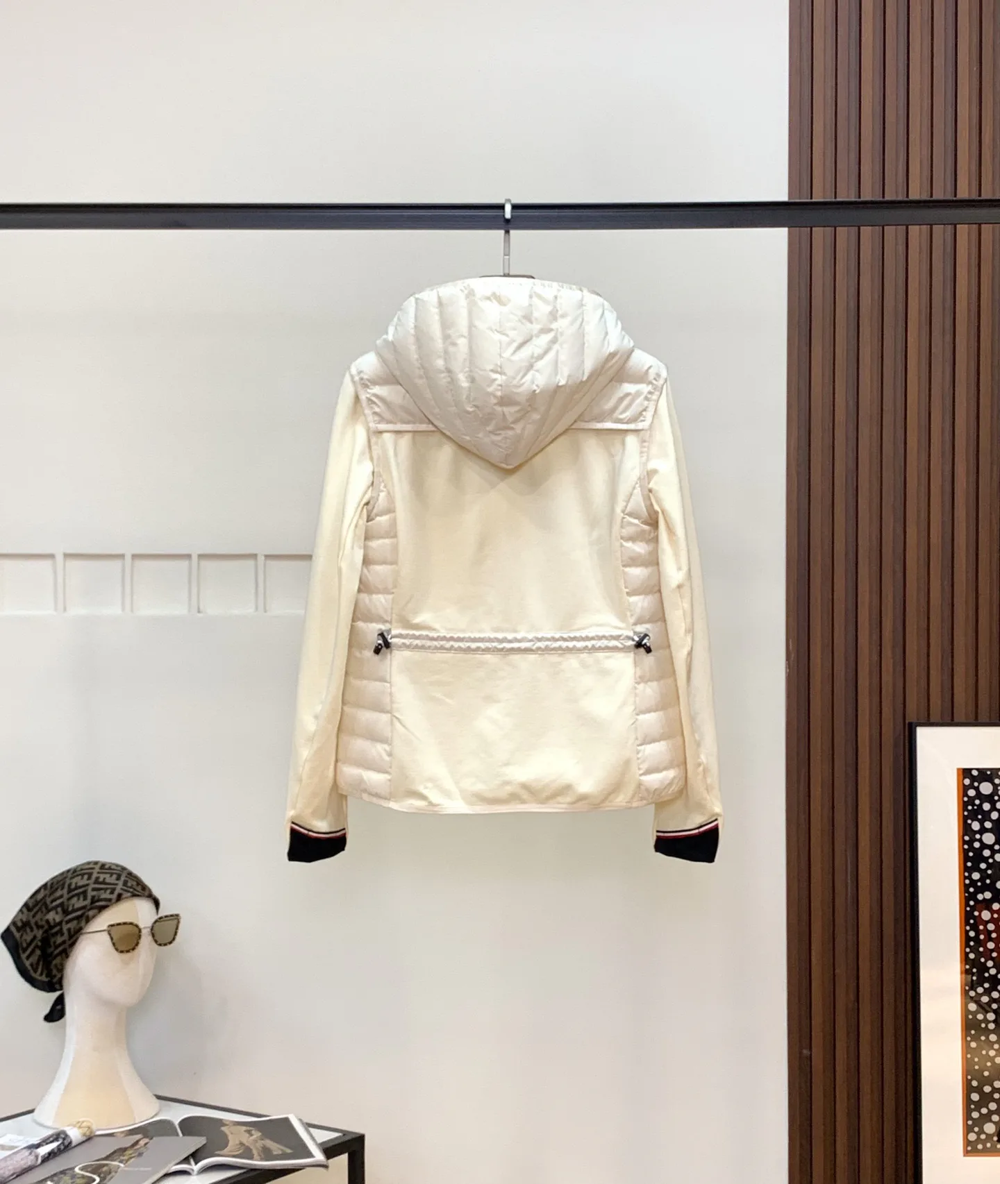 Куртки Женские Moncler 335641