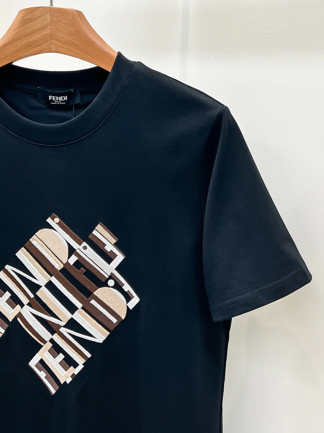 Футболки Женские Fendi 11415716