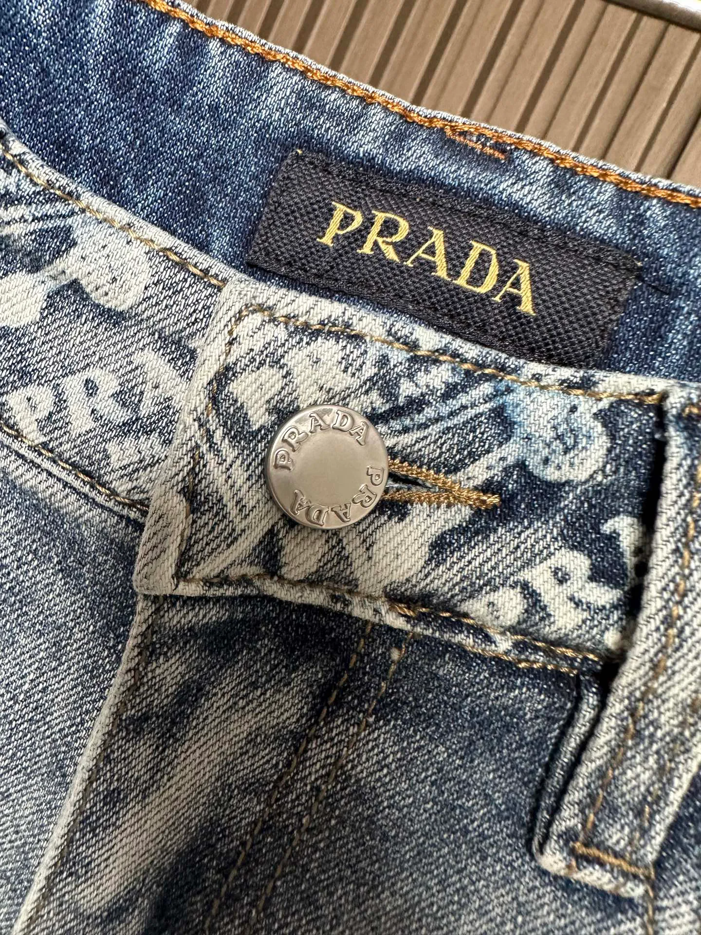 Джинсы Женские Prada 12192792