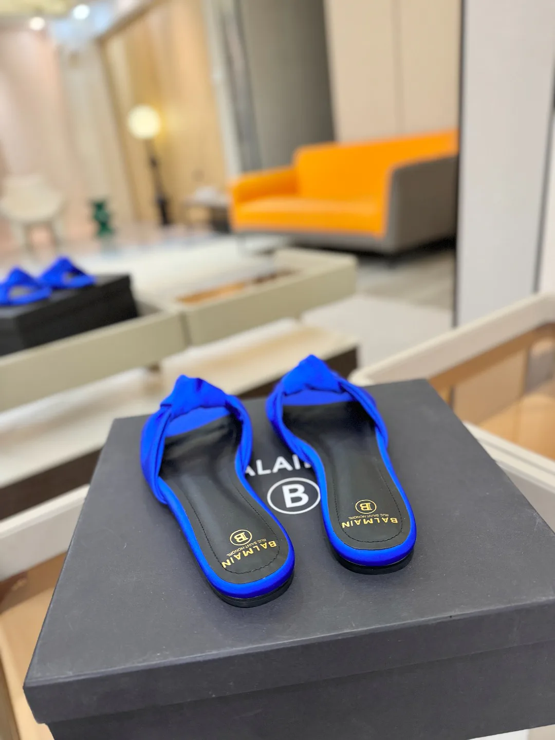 Шлепанцы Женские Balmain 840994