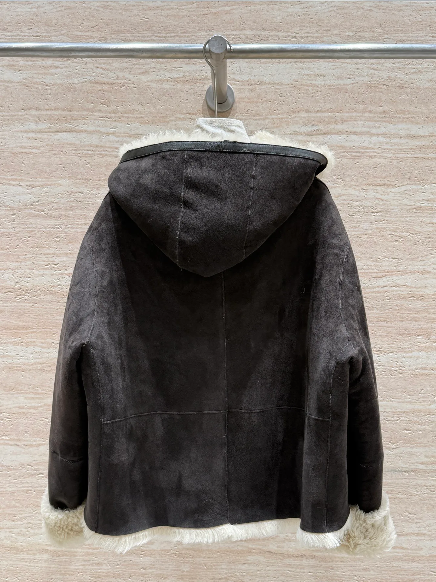 Кожаные Куртки И Дублёнки Женские Loewe 1061359