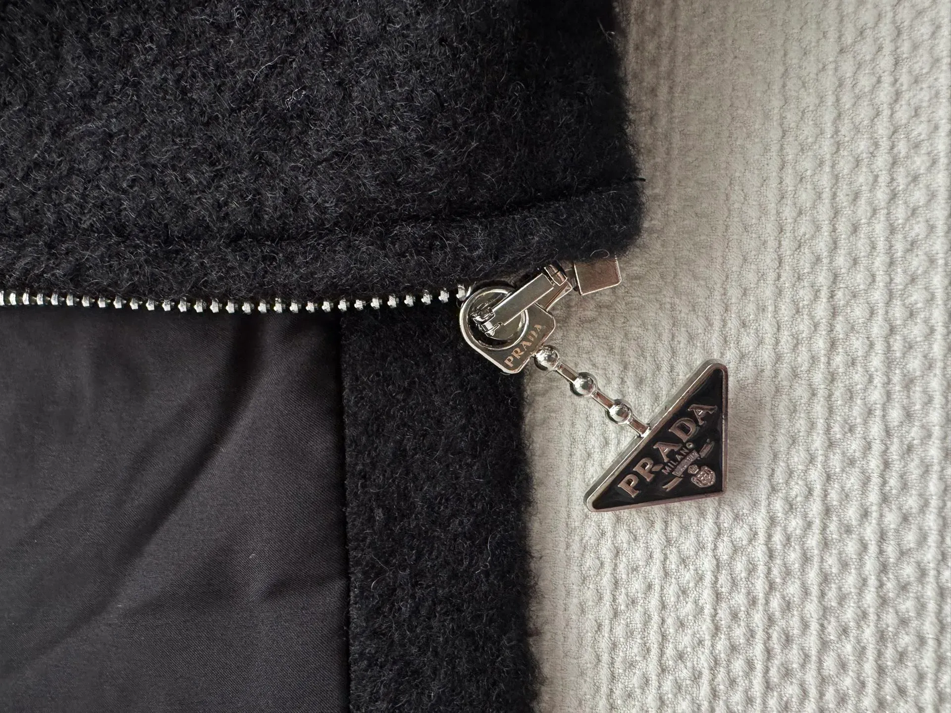 Куртки И Пуховики Женские Prada 792860