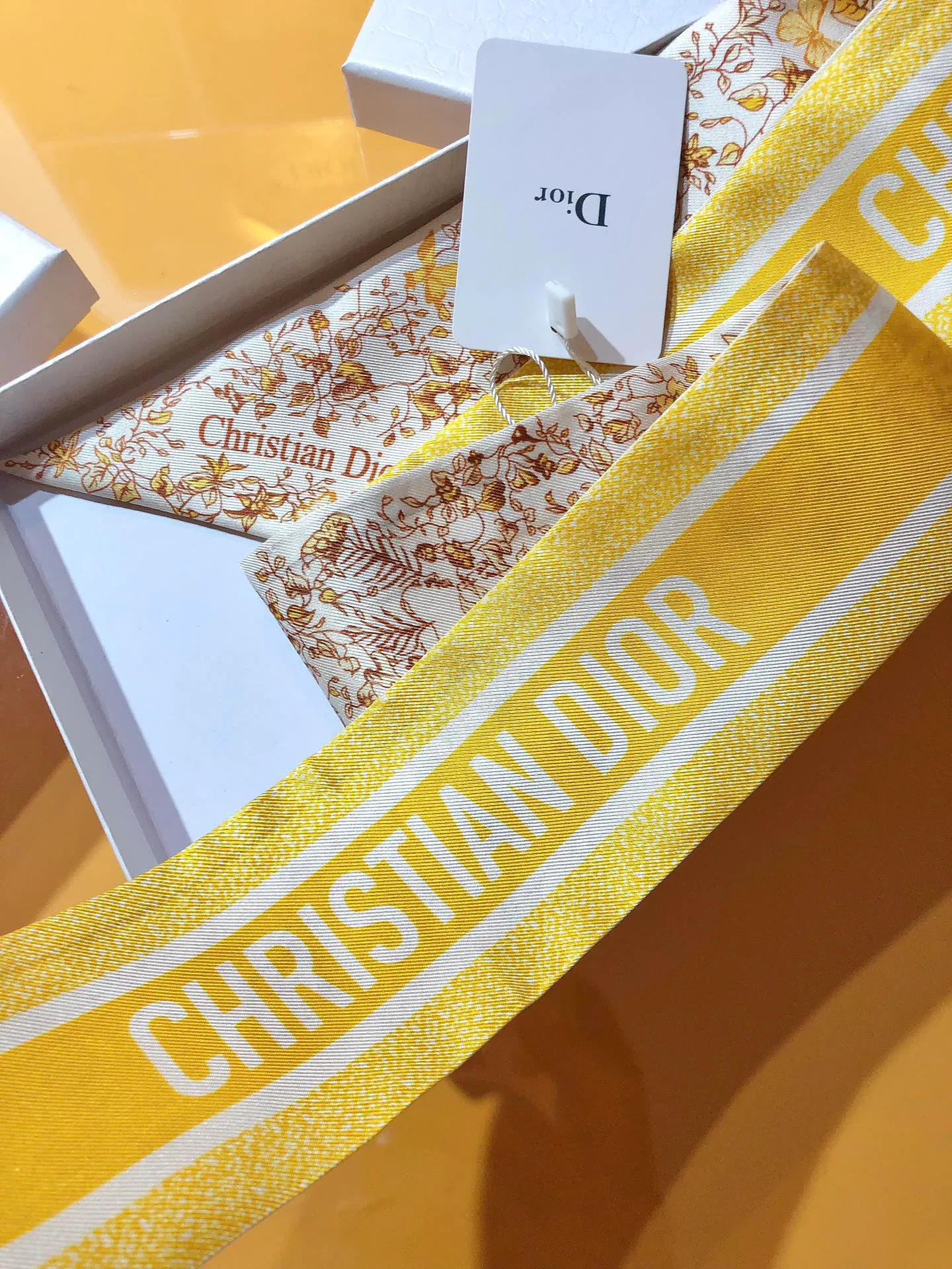 Платки Christian Dior 17757844