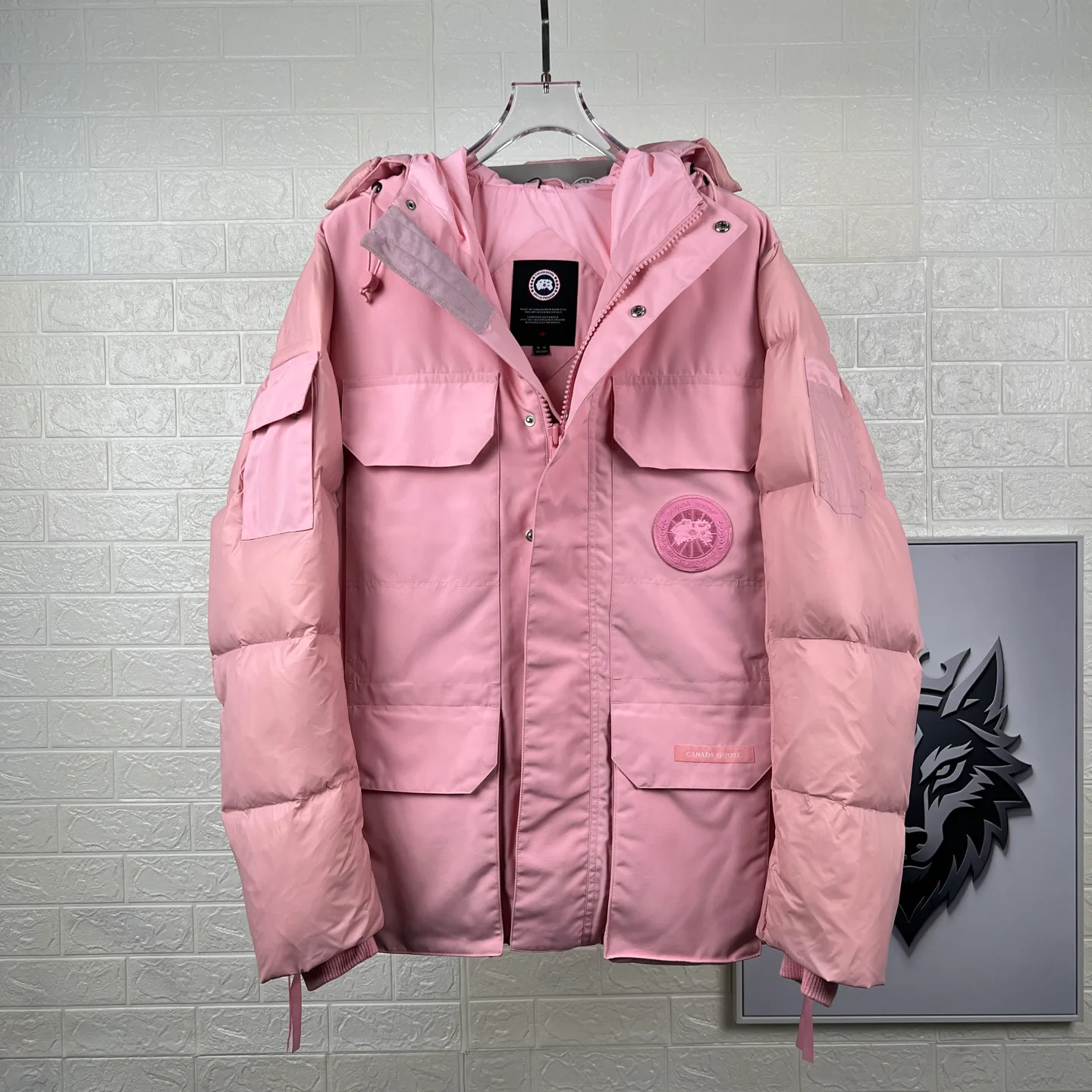 Куртки И Пуховики Женские Canada Goose 17926939