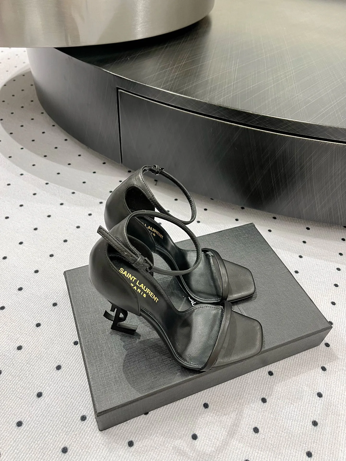 Туфли Женские Saint Laurent 11220508