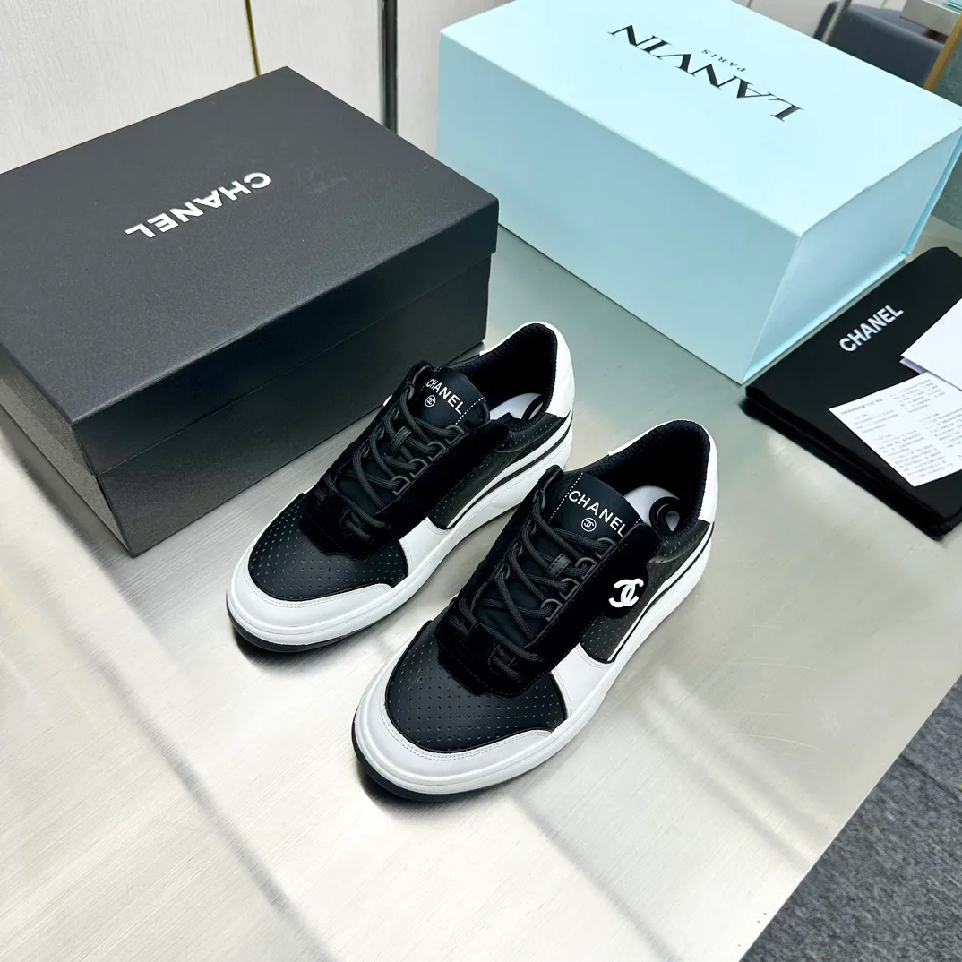 Кроссовки Женские Chanel 11490730