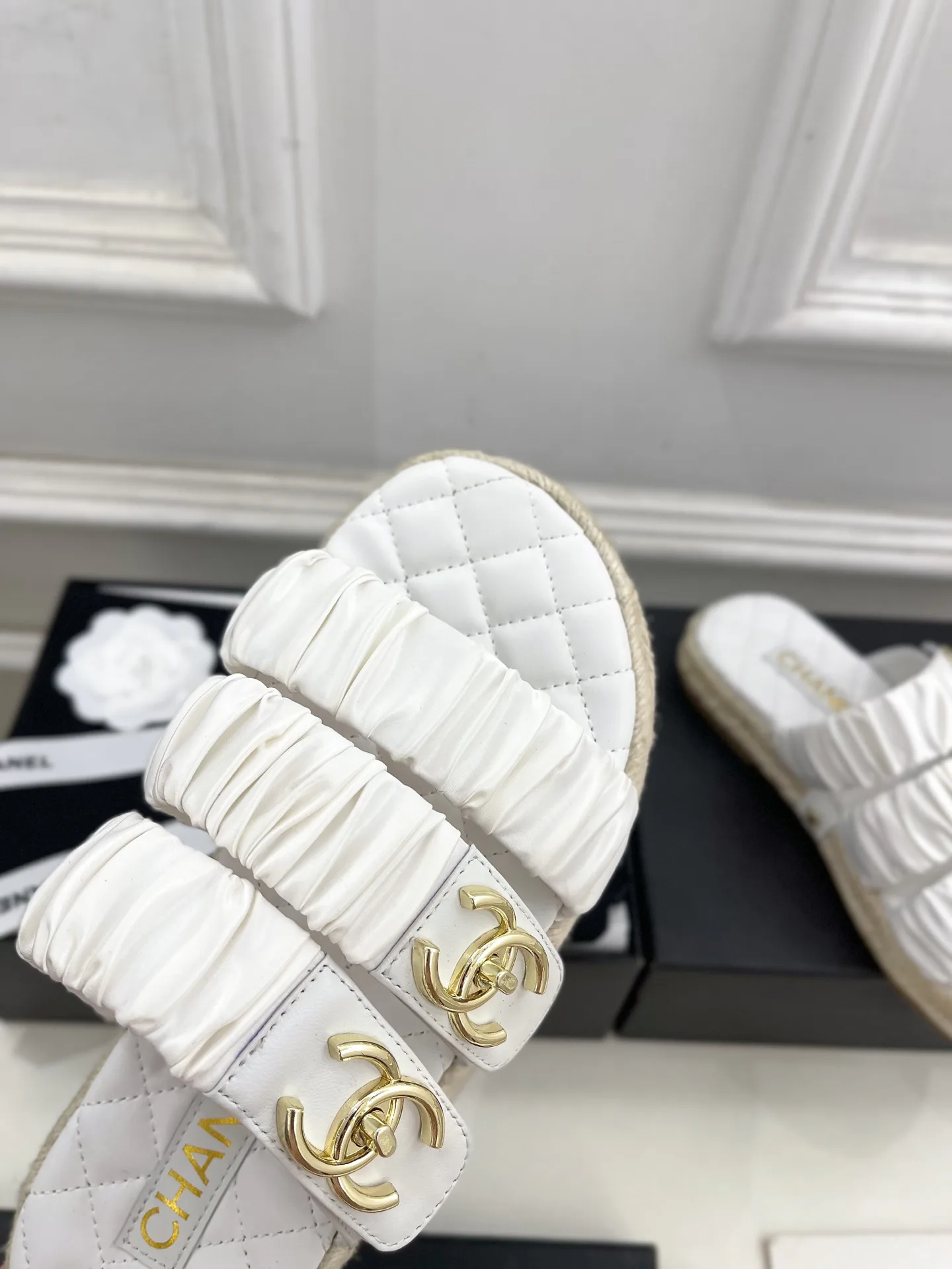 Шлепанцы Женские Chanel 12826