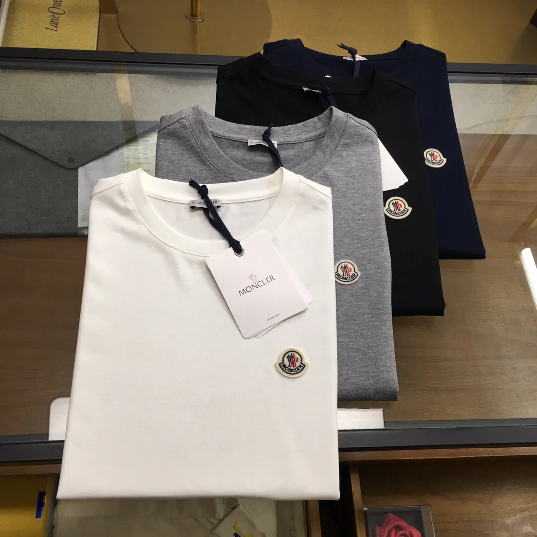 Футболки Женские Moncler 11704179