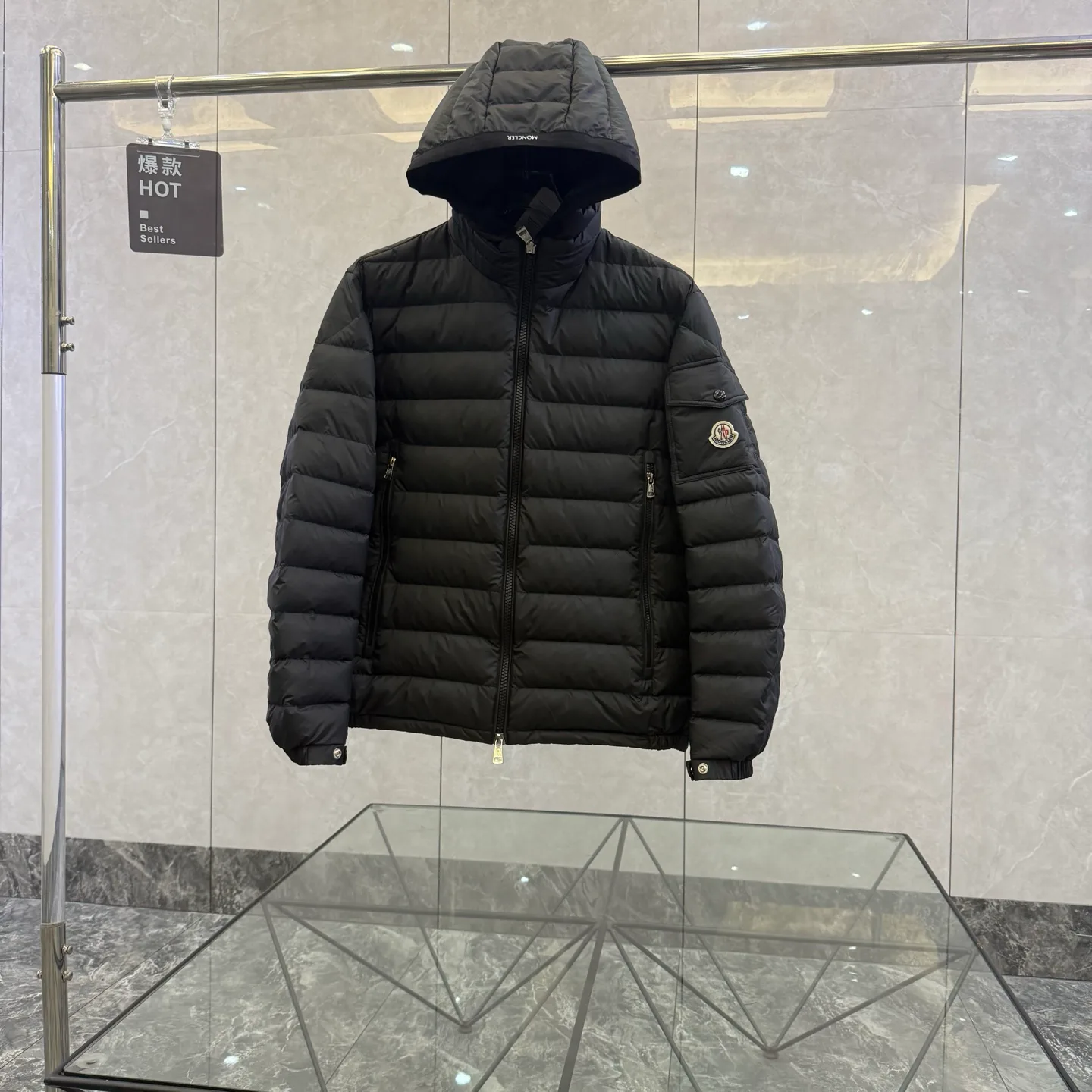 Куртки И Пуховики Женские Moncler 17919912