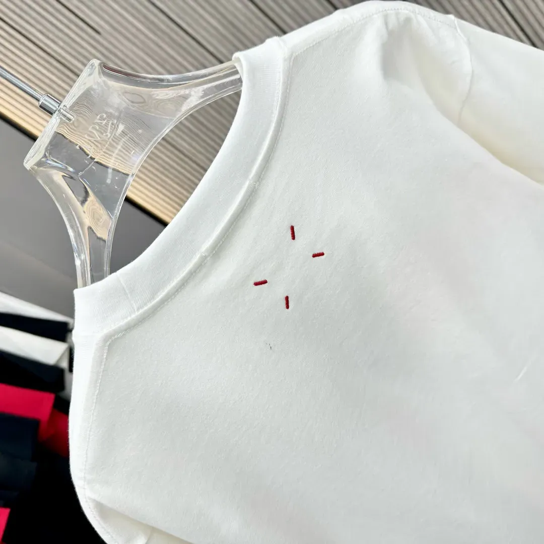 Футболки Женские Maison Margiela 9575