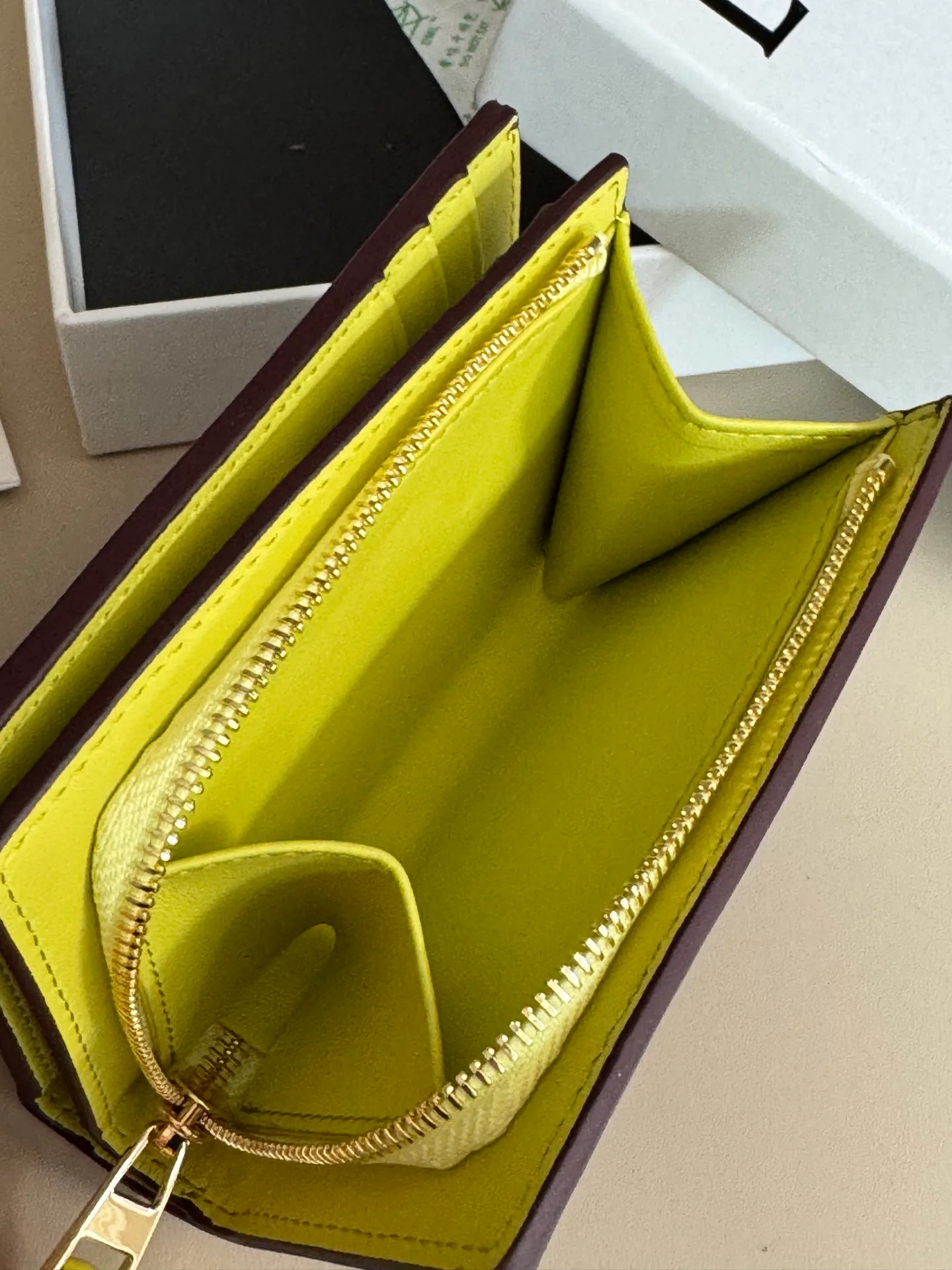 Клатчи Женские Loewe 18906584