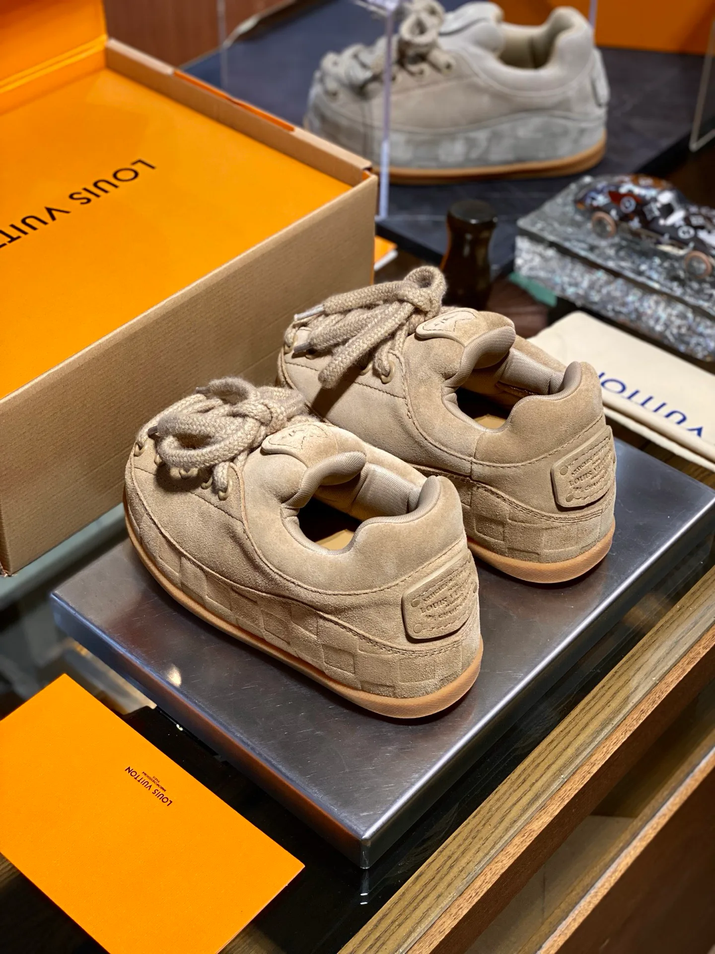 Кроссовки Женские Louis Vuitton 5543058