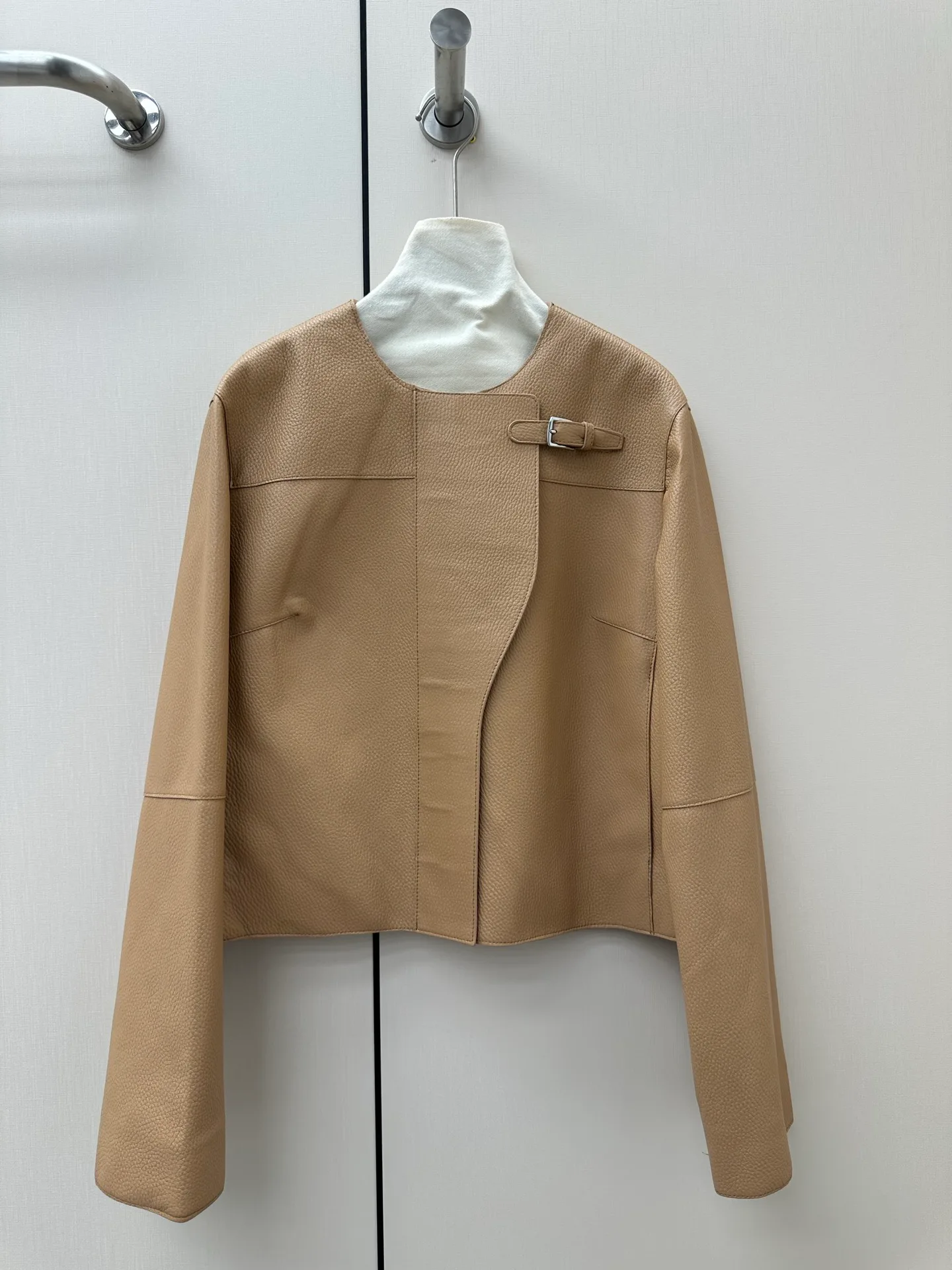 Кожаные Куртки И Дублёнки Женские Hermes 17940574