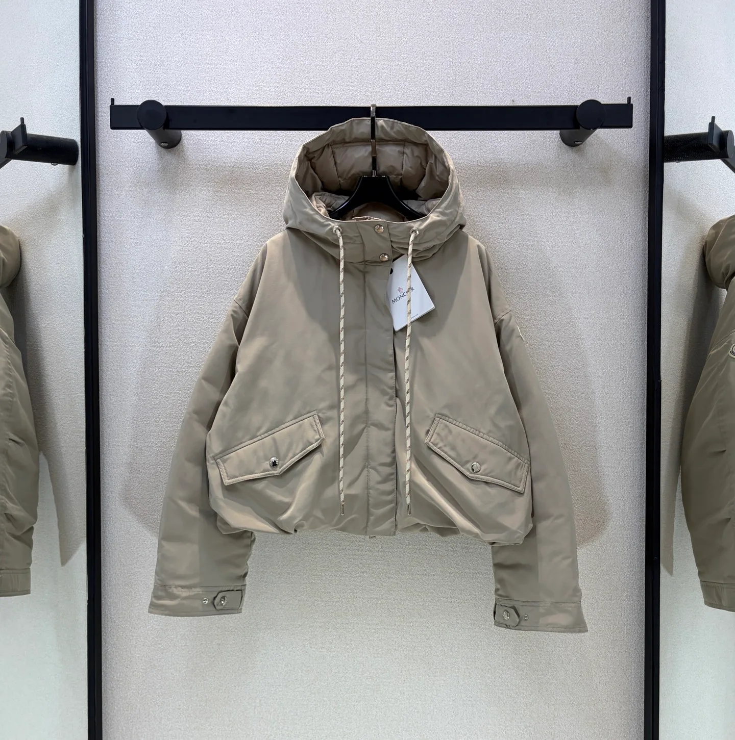 Куртки И Пуховики Женские Moncler 19480505