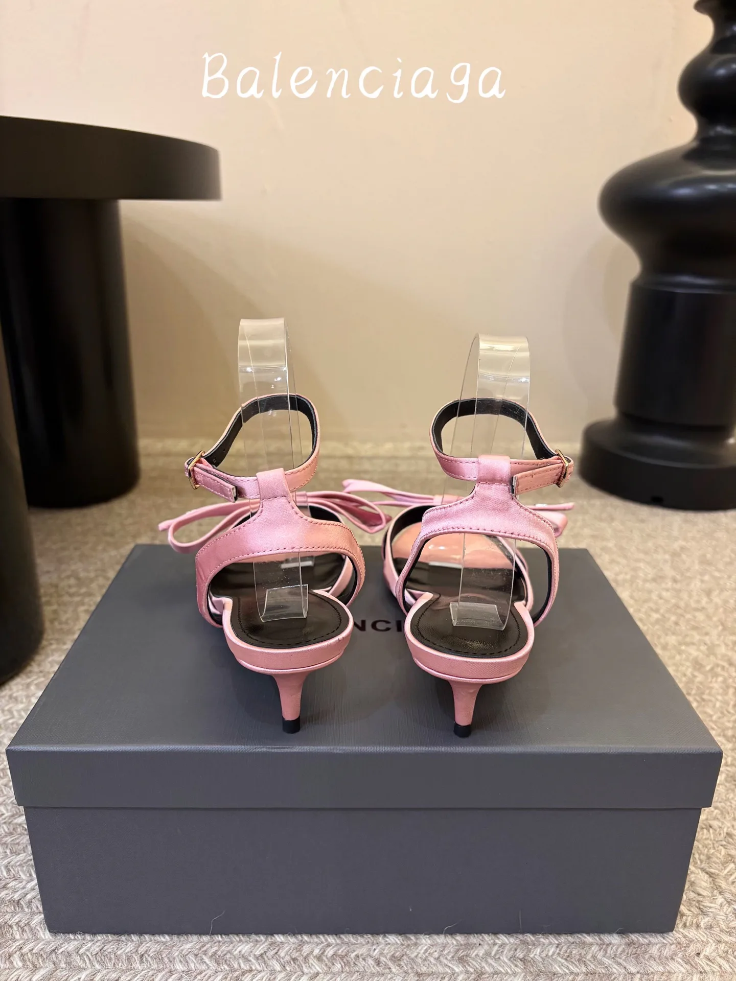 Босоножки Женские Balenciaga 18360965