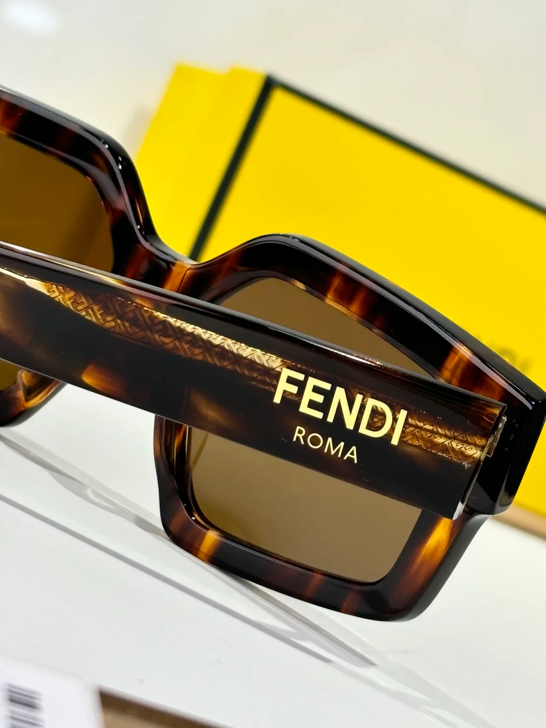 Очки Fendi 25740