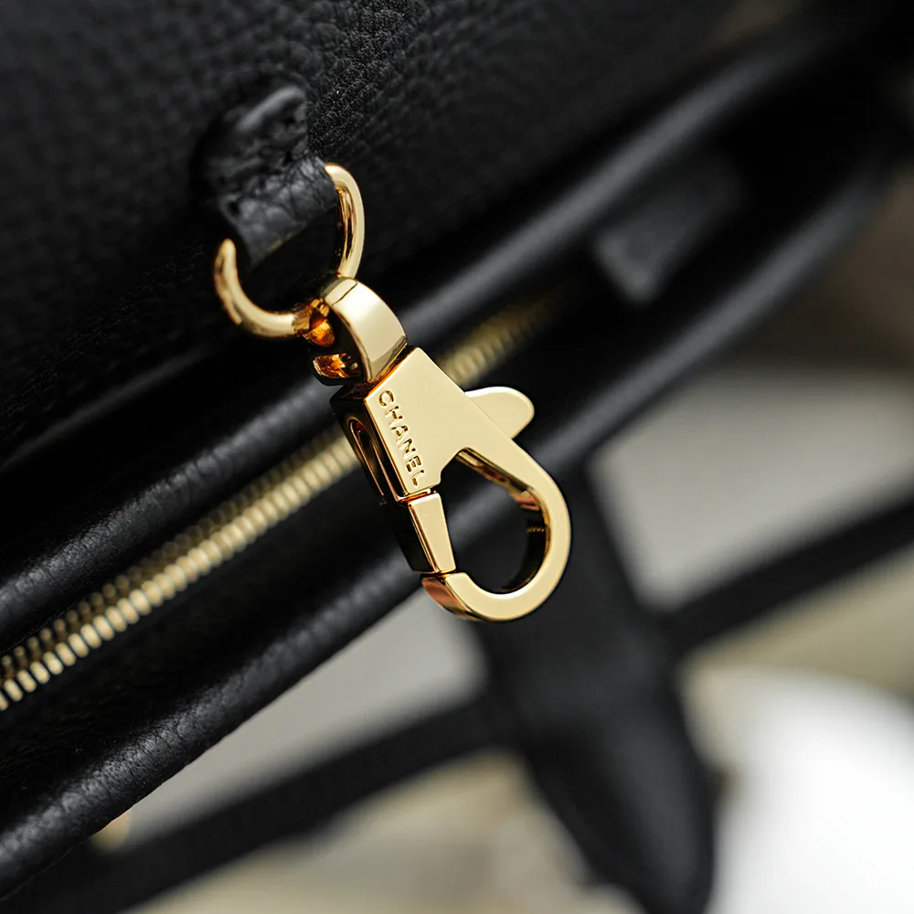 Классические Сумки Женские Chanel 12605794