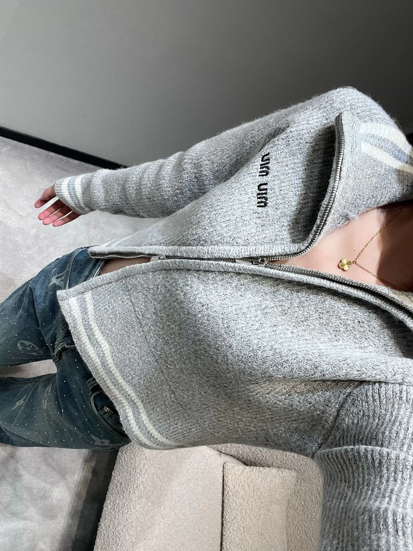 Джемперы И Свитеры Женские Miu Miu 856216