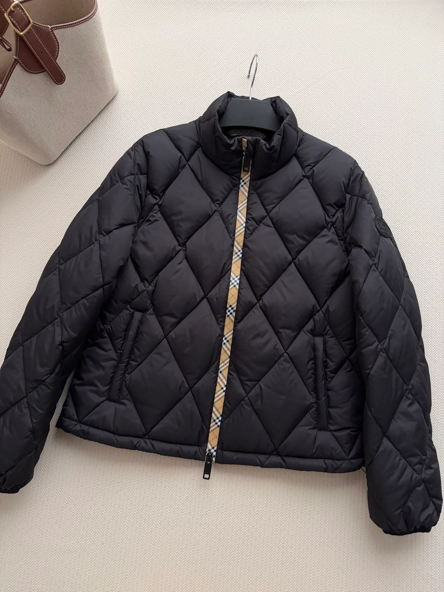 Куртки И Пуховики Женские Burberry 18379640