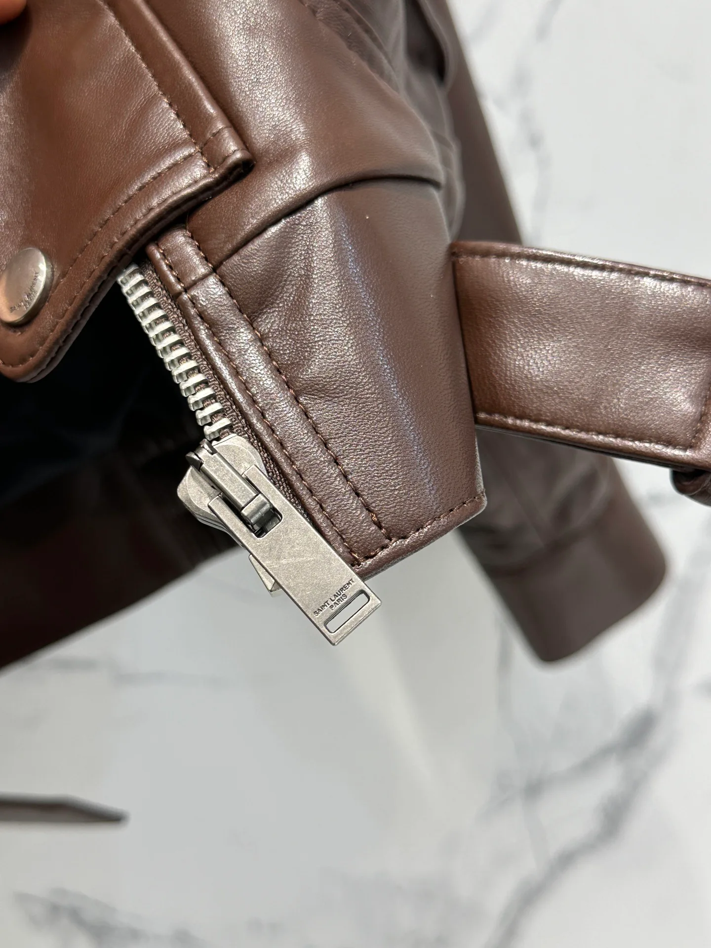 Кожаные Куртки И Дублёнки Женские Saint Laurent 11598154