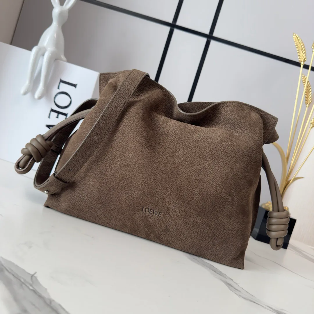 Классические Сумки Женские Loewe 11674505