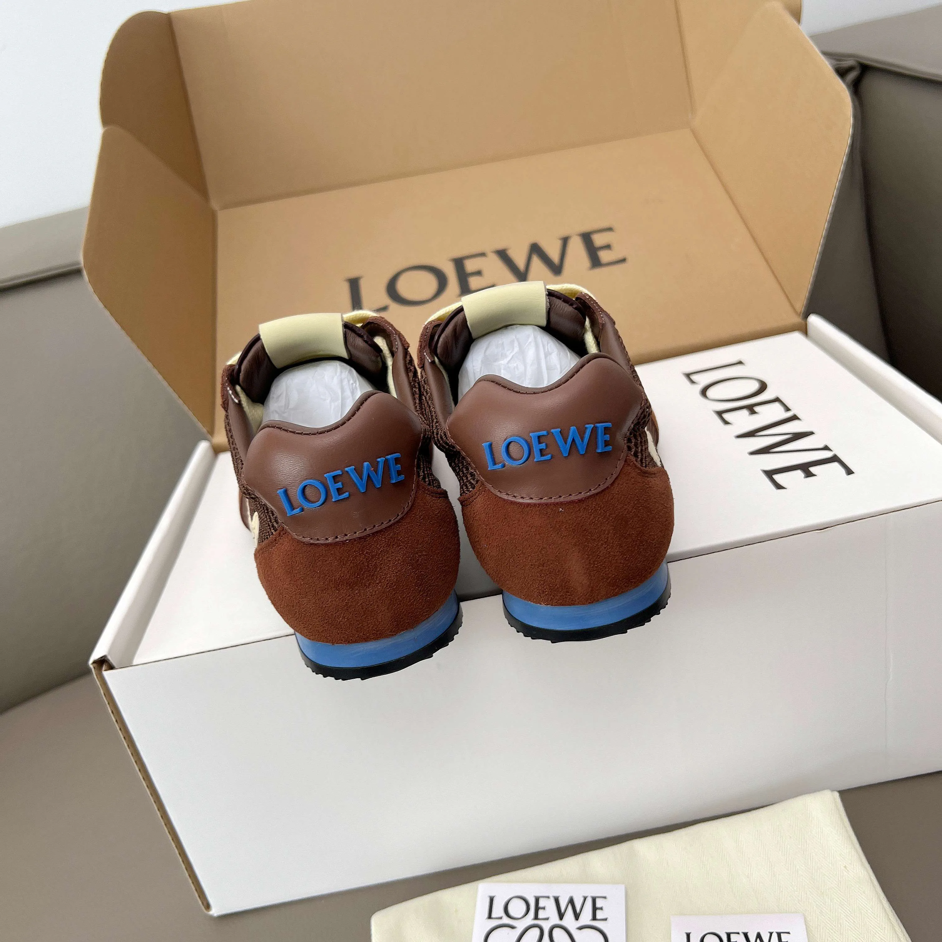 Кроссовки Женские Loewe 18011185