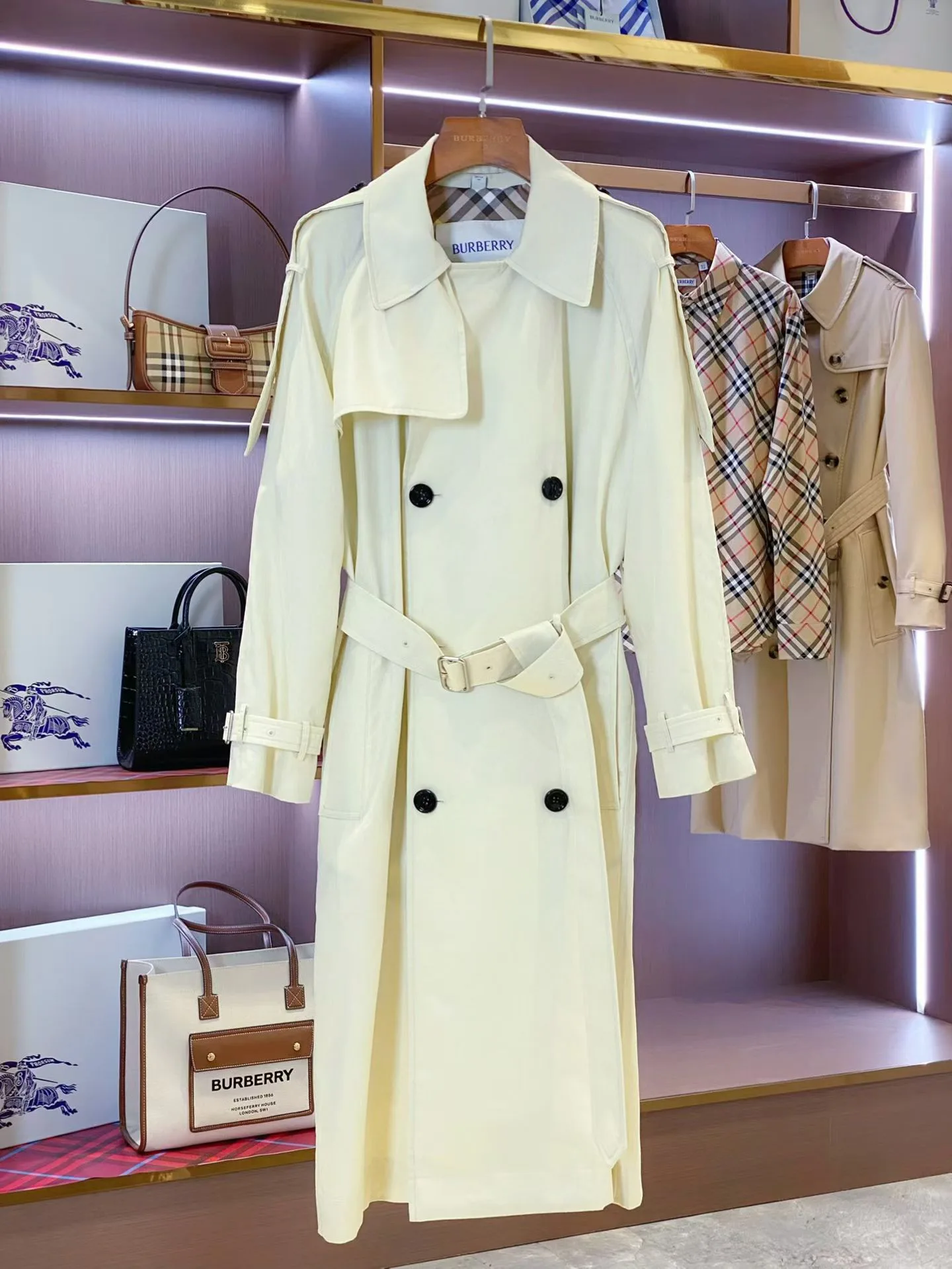 Тренчи Женские Burberry 18277312