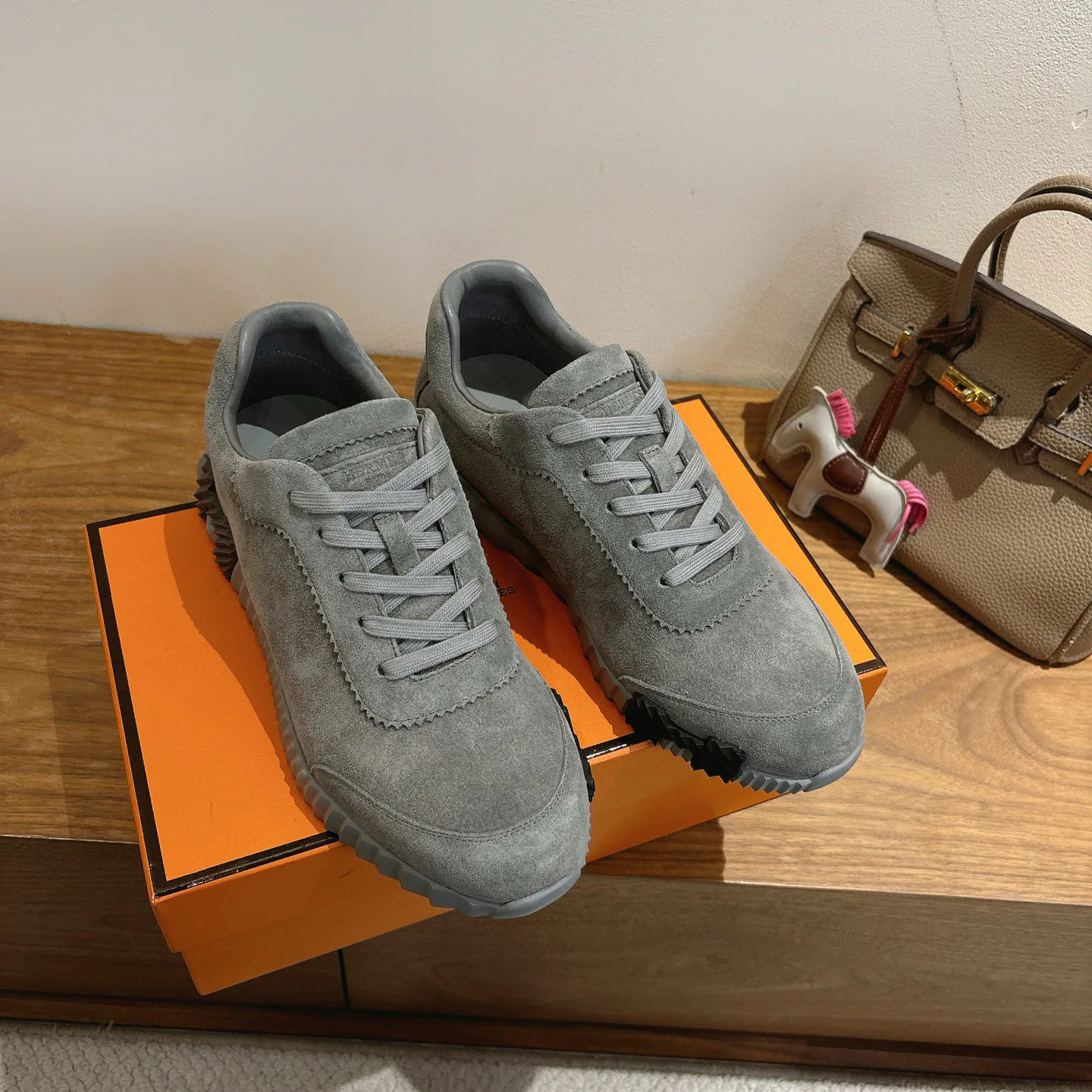 Кроссовки Женские Hermes 9915029