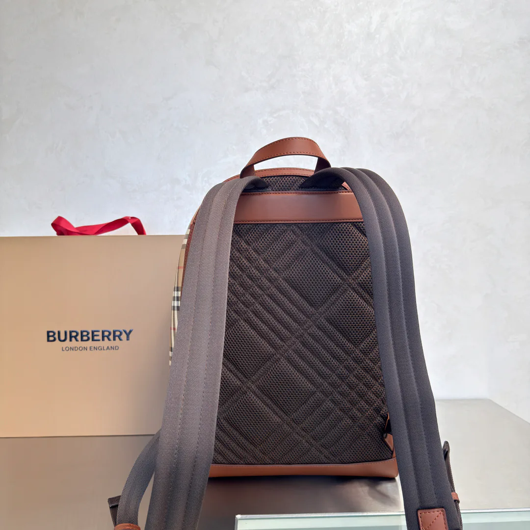 Рюкзаки Женские Burberry 17949151