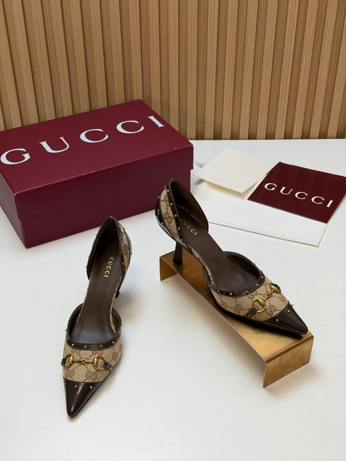 Туфли Женские Gucci 17631683