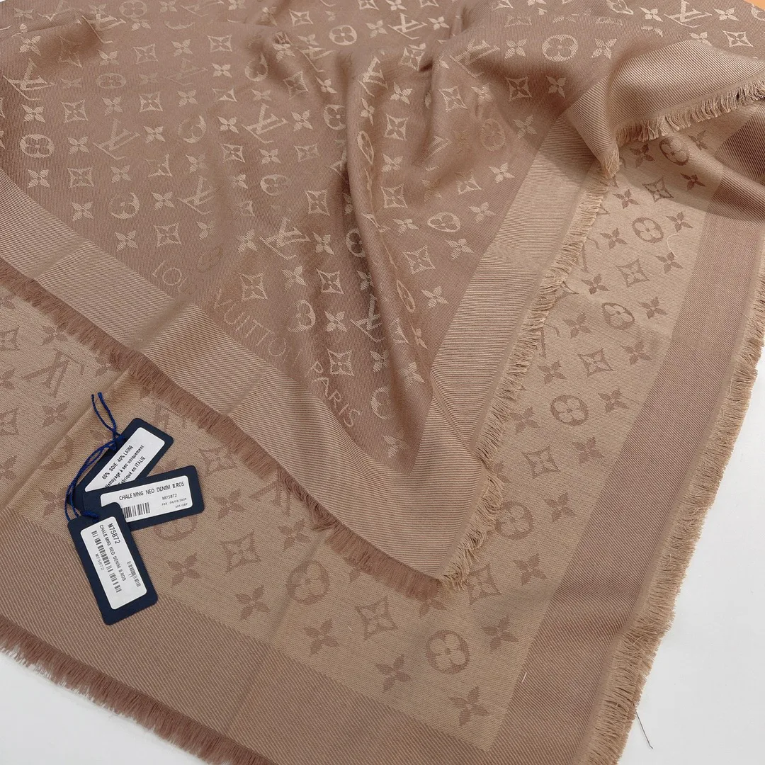 Шарфы Louis Vuitton 18267593