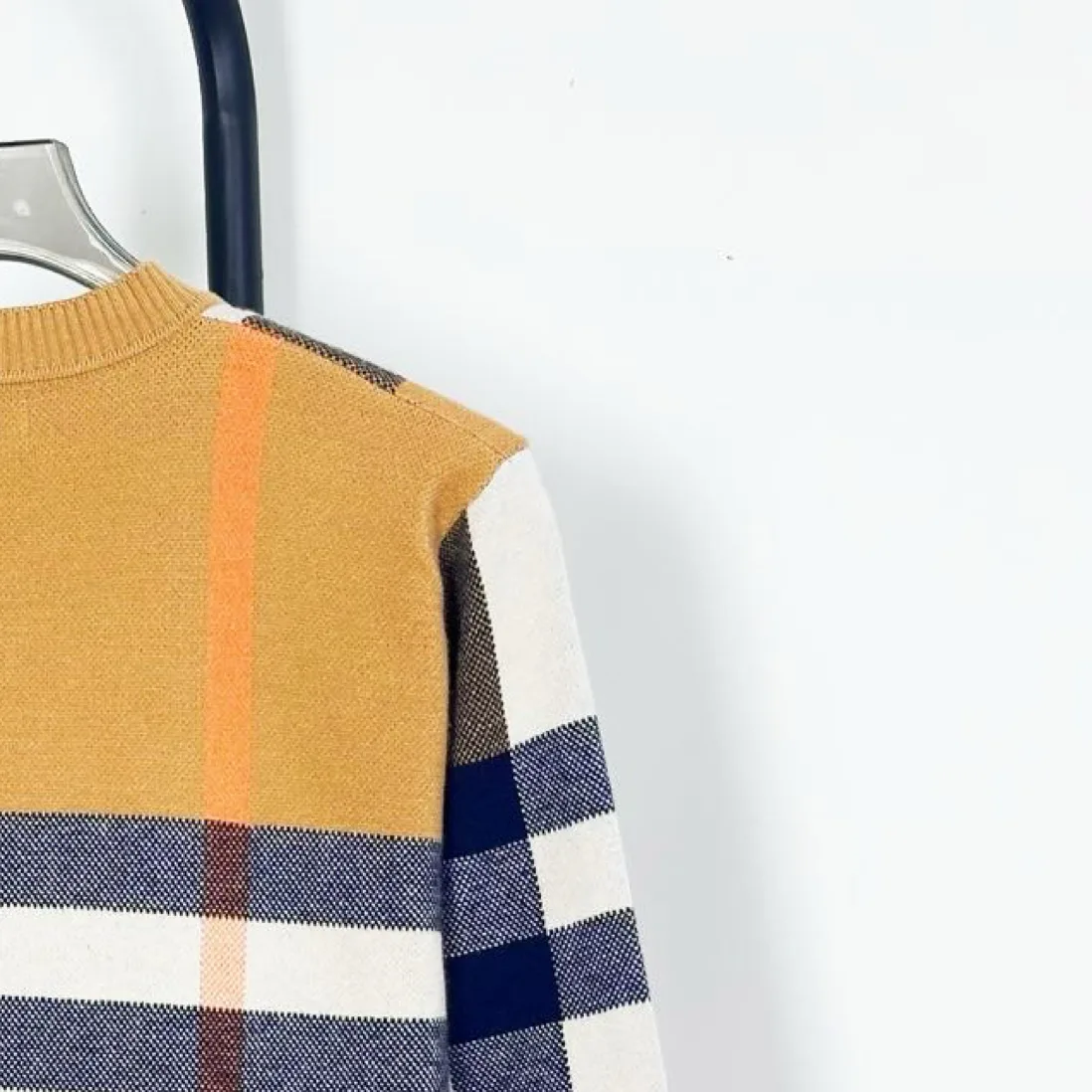 Джемперы И Свитеры Женские Burberry 18130405