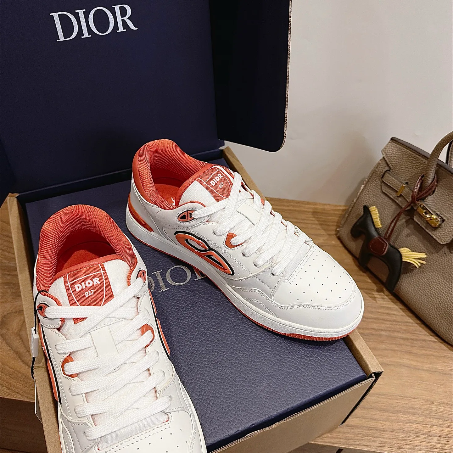 Кроссовки Женские Christian Dior 18083823