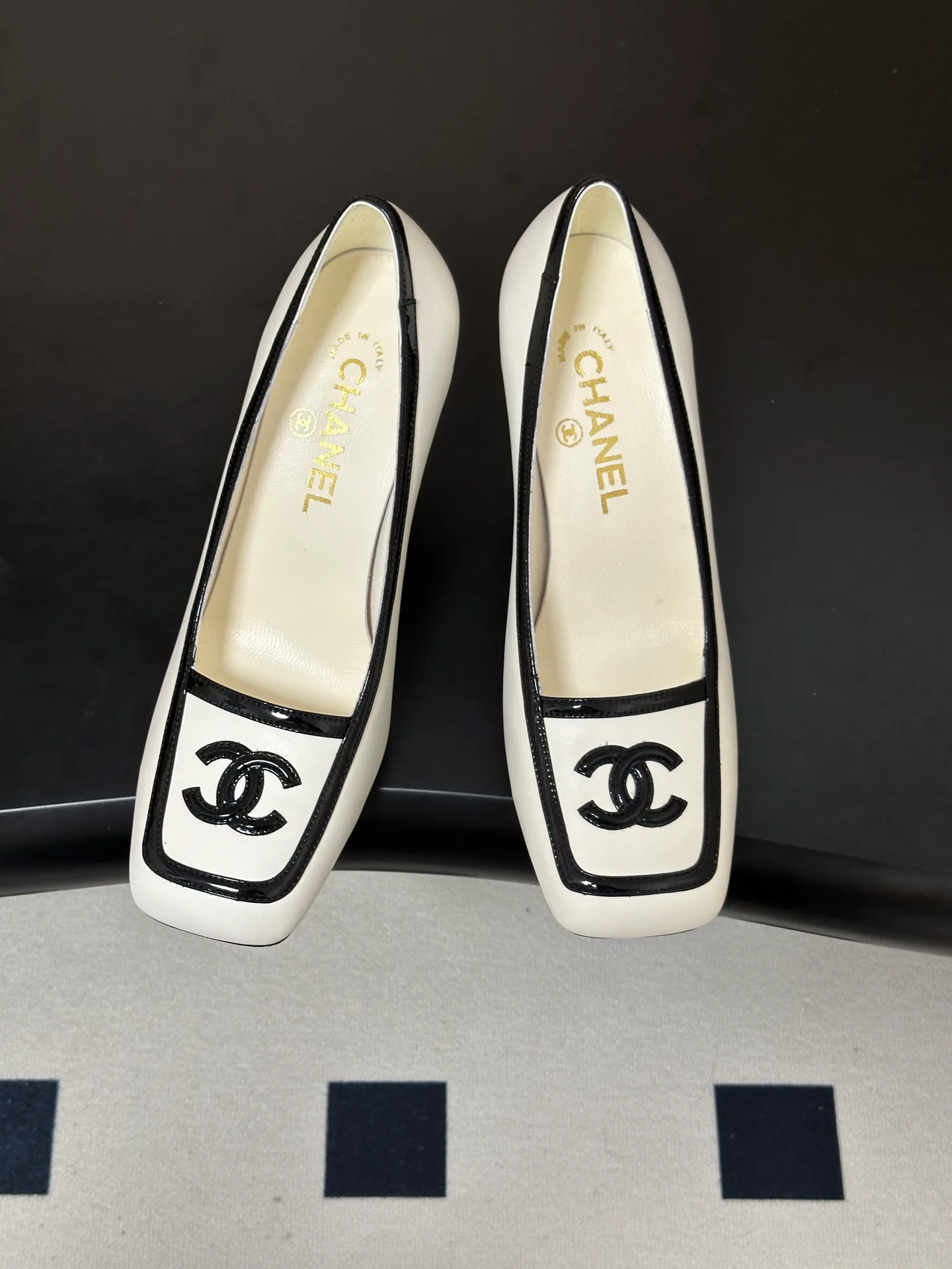 Туфли Женские Chanel 18049713